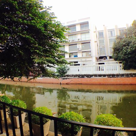 Viman Guesthouse Bangkok Exteriör bild