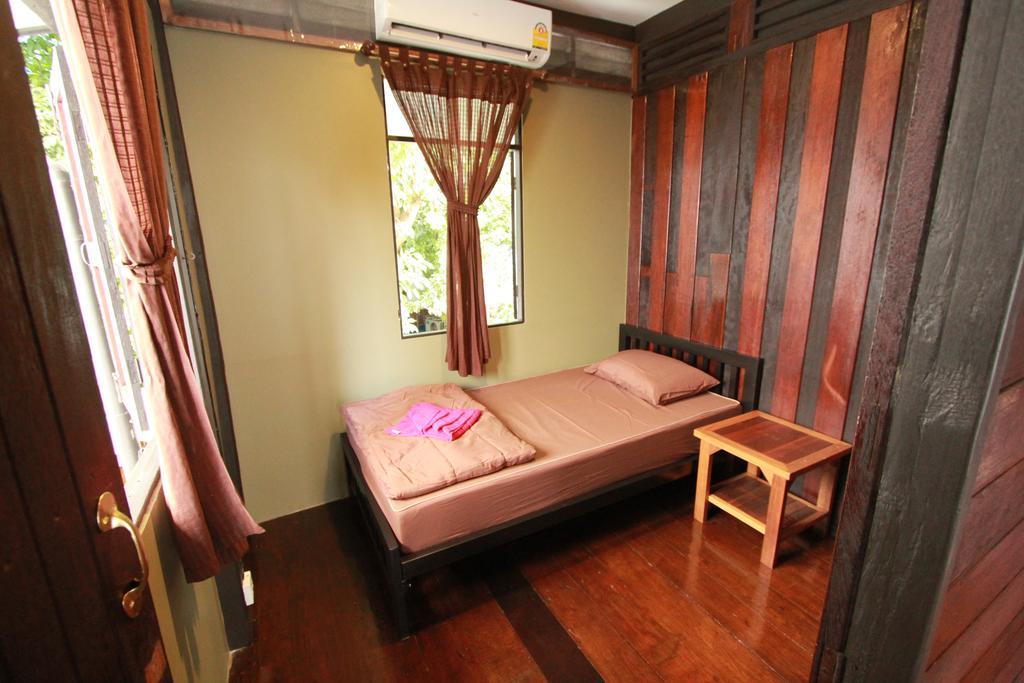 Viman Guesthouse Bangkok Exteriör bild