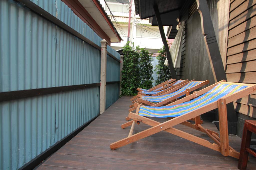 Viman Guesthouse Bangkok Exteriör bild