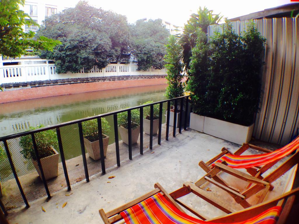 Viman Guesthouse Bangkok Exteriör bild